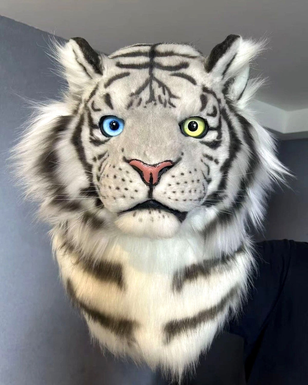 Realistic White Tiger Fursuit Head - Moving Jaw - Odd Eyes product photo 1