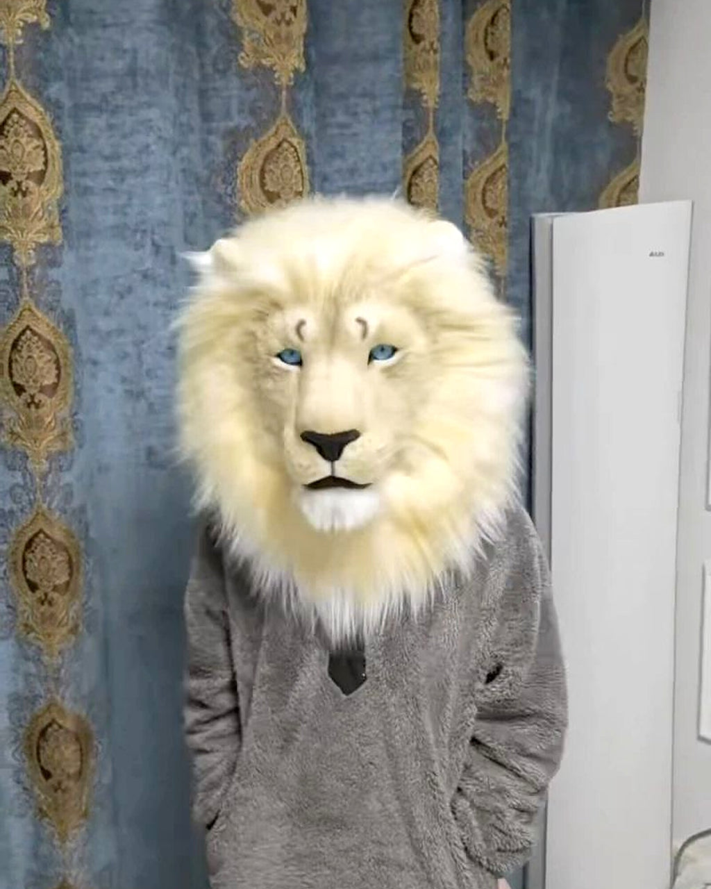 Realistic White Lion Fursuit Head - Handmade Furry Mask product photo 2