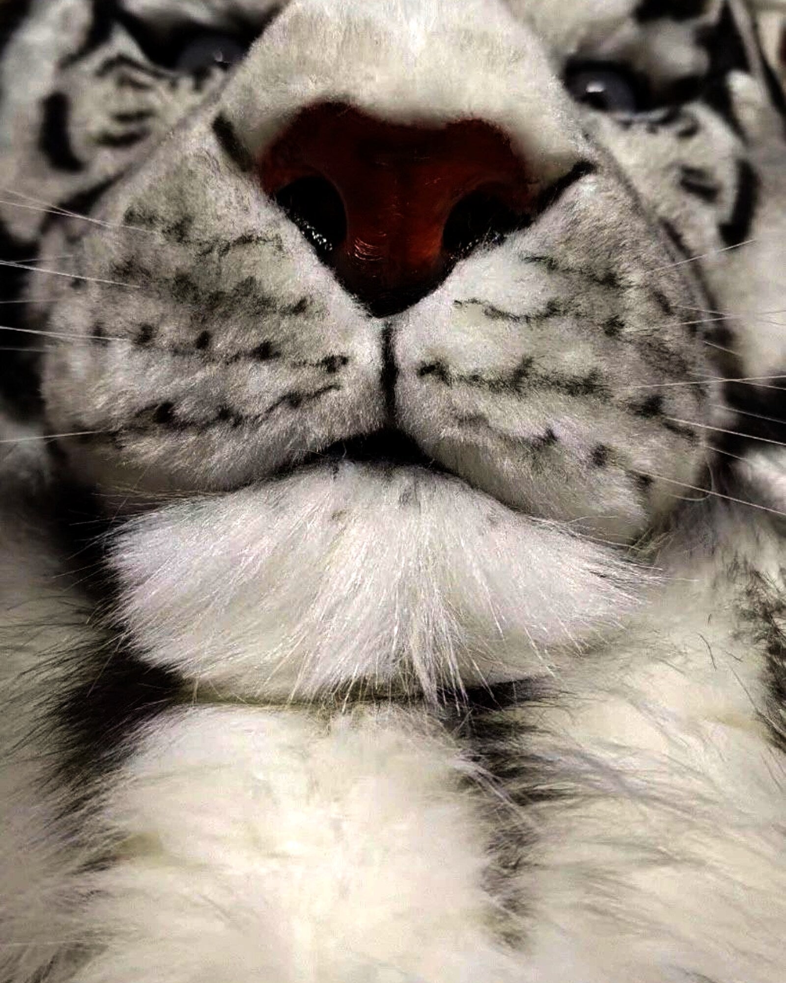 Realistic White Tiger Fursuit Head - Animatronic Eyes product photo 4