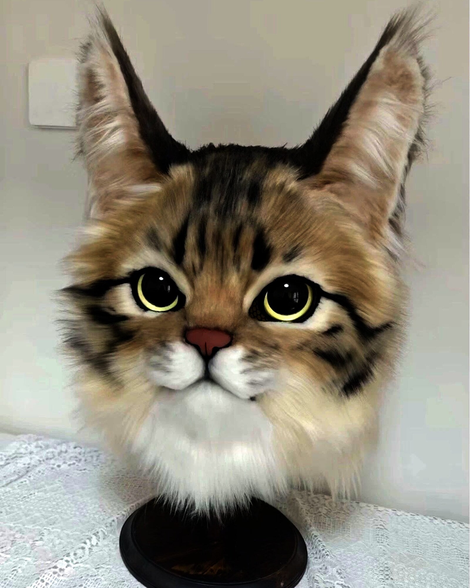 Realistic Li Hua Tabby Cat Fursuit Head - Handmade Animal Mask product photo 1