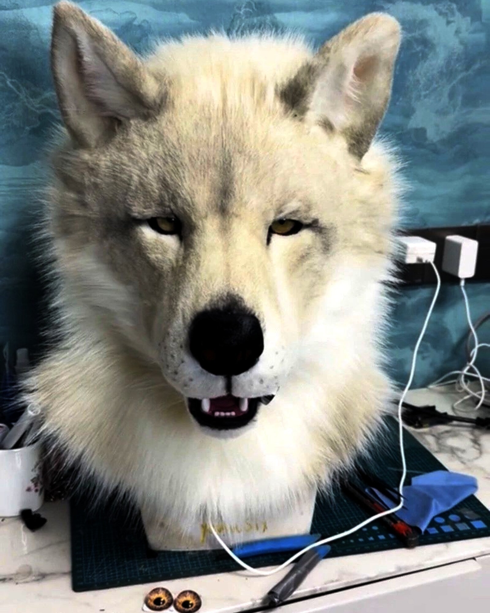 Realistic White Wolf Fursuit Head - Animatronic Eyes product photo 1