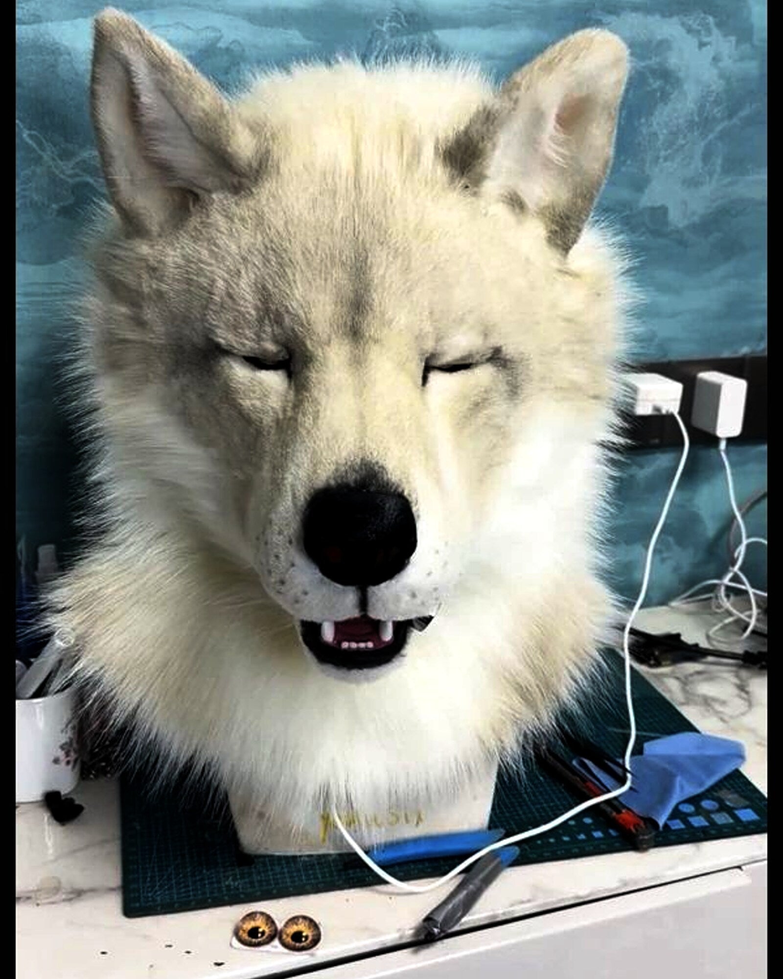 Realistic White Wolf Fursuit Head - Animatronic Eyes product photo 2
